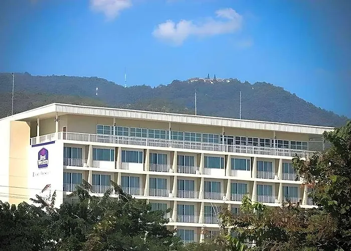 B2 Premier Hotel And Resort Chiang Mai
